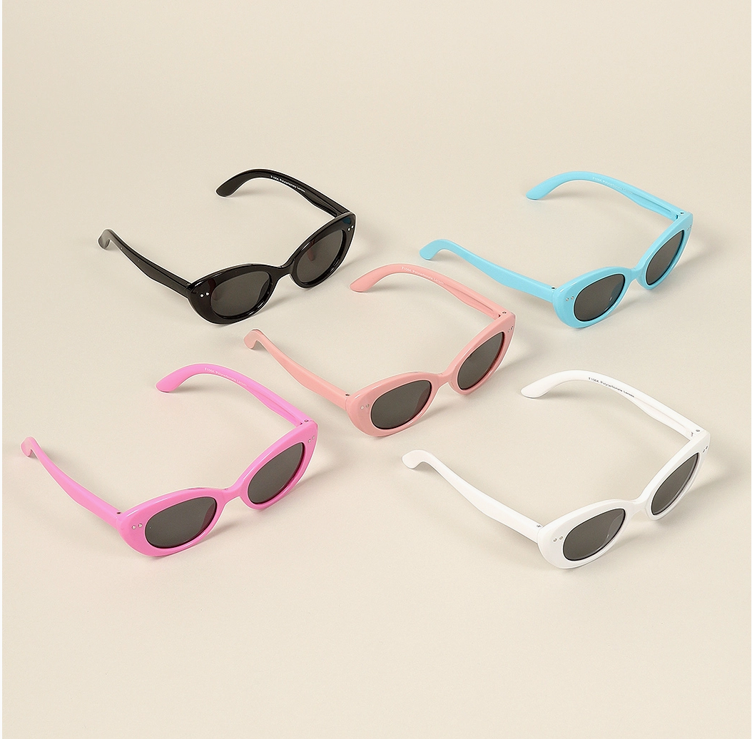 Kid's Bold Retro Oval Frame Sunglasses