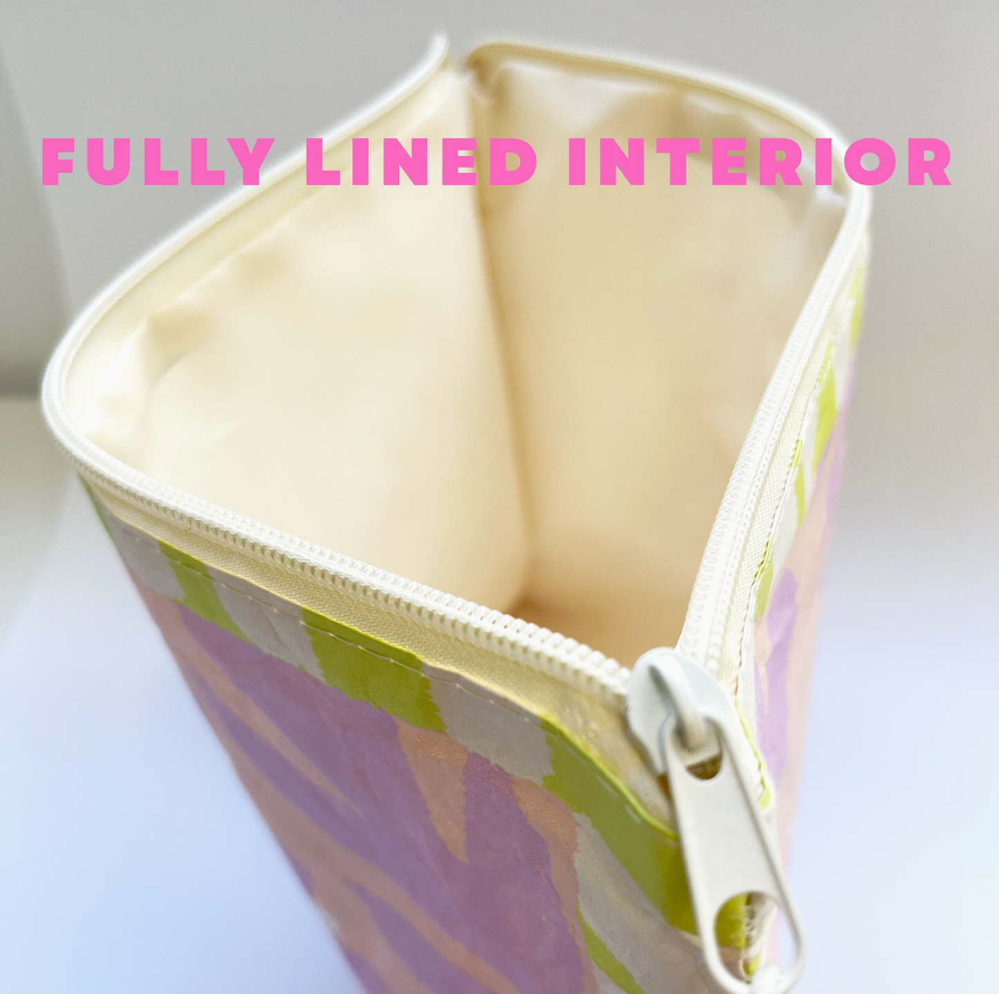 Paradise Sand-Proof Beach Pouch