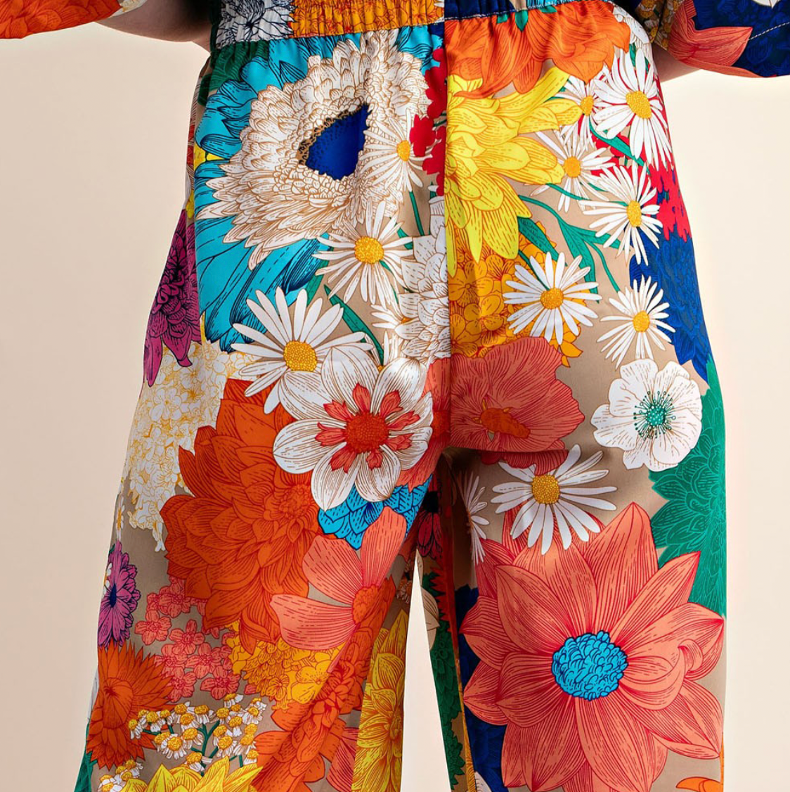 Floral Elastic Waist Pants