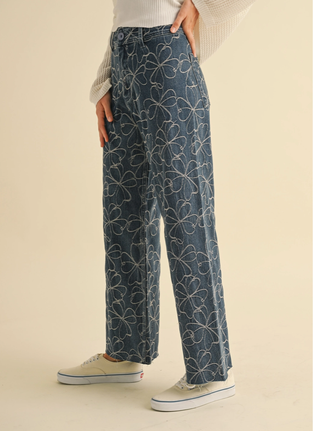 Floral Stitch Pattern Denim Pants