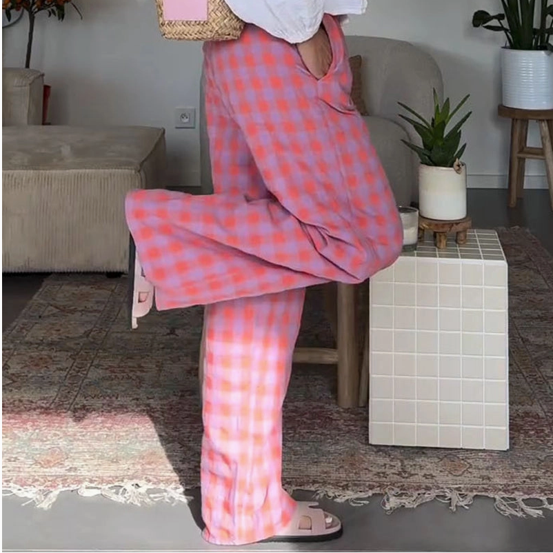 Relaxed Checkered Wide-Leg Pants